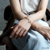ステンレス マンテル チェーンブレスレット U 2カラー レディース アクセサリー デザインチェーン ボール 縦長 リンク 個性的 モダン スタイリッシュ 上品 カジュアル きれいめ 手元コーデ 重ね付け 金属アレルギー対応