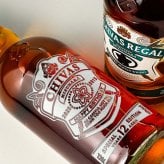 シーバスリーガル ミズナラ 12年 名入れ お酒 ウイスキー 700ml 40度 ロックグラス  名前入り プレゼント ギフト 面白い センス 定年退職 還暦祝い 退職祝い 男性 女性 お祝い 古希 喜寿 傘寿 米寿 卒寿 白寿 百寿 敬老の日