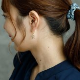 ピアス 金属アレルギー サージカルステンレス フック 落ちない 引っかからない 外れにくい フック シンプルで愛らしい桜のカラビナ型
