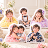 七五三 オリジナルクッション 写真入りクッション 七五三祝い 子どもの成長記念 3歳 5歳 7歳 お祝いギフト 孫へのプレゼント 孫ギフト 家族写真 兄弟写真 姉妹写真 着物写真 和装記念 思い出グッズ 成長記録 誕生日プレゼント 入園祝い 入学祝い 出産祝い 内祝い 祖父母への贈り物 両親へのプレゼント 写真クッション オーダーメイド 記念品 メモリアルギフト 子ども写真 インテリア雑貨 