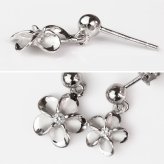 ハワイアンジュエリー ピアス ハワイアン ピアス プルメリアピアス ジルコニア 8mm 10mm 選べる シルバー925 ロジウムコーティング メール便 20G ゲージ SE18201 彼女 妻 女性 レディース 誕生日 プレゼント ハロウィン 【品番：SE56018】