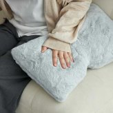 クッションカバー クッション 約45×45cm フェイクファー フェイクラビットファー 洗える あったか カバー 無地 シンプル 起毛 ピロー 正方形 秋 冬 リビング 寝室 フェイク ムートン ボア ファー アジアン 韓国 シャビーシック 北欧