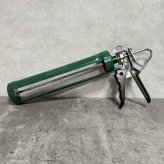 GFボンドガン 1.2kg用 1本 リアリーターフ ザバーン プランテックス 専用接着剤 GFボンド用 手動コーキングガン グリーンフィールド 人工芝 防草シート 接着剤 粘着剤 施工 DIY 屋外 ガーデニング 雑草対策 補修 ボンド本体別売