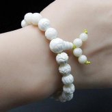 天然石マザーオブパール蓮の花彫り8mm前後玉数珠ブレスレット