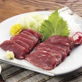 馬刺し 赤身 500g タレ付き 大正8年創業 若丸 特選 馬刺 国産 鮮度抜群 お取り寄せ グルメ 酒の肴 おつまみ ギフト プレゼント 贈答用 贈り物 冷凍 馬肉 専門店 厳選