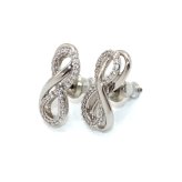 スワロフスキー swarovski ピアス Hyperbola インフィニティ 5687269 ハイパーボラ スタッドピアス アクセサリー レディース シルバー+ホワイト 海外正規品