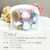 【今だけオリジナルチャーム付】ロクシタン ハンドクリーム ギフトセット 女性 誕生日プレゼント タオル バスフィズ ブラシ シリコンバッグ ラッピング済 人気のロクシタンと毎日使える可愛い雑貨をひとつに。選べるミニハンドクリーム、タオル、バスフィズ、ブラシを便利なシリコンバッグに詰めた、そのまま贈れる大人可愛い実用派ギフト