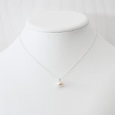 ［pearl608］8mm - 8.5mm ホワイトピンク ペンダント ネックレス 12月 誕生石 タンザナイト あこや真珠