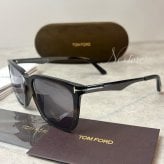 【並行輸入品】【正規品・新品 箱付き】TOMFORD トムフォード TF862 FT862 56C イタリア製 サングラス メガネ 眼鏡 メンズ レディース TOM FORD トム フォード 伊達メガネ