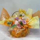 キャンディー フラワー アレンジ 送料無料 花 プレゼント ソープフラワー 造花 かごアレンジ ギフト オレンジ 花 誕生日 女性 母 祖母 女友達 退職祝い 上司 還暦祝い 結婚記念日 母の日 発表会 ライブ 両親 お祝い 子供 贈り物 推し活