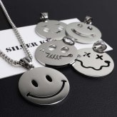 ステンレス ニコちゃんネックレス スマイル ペンダントネックレス 5タイプ メンズネックレス シルバー ベネチアンチェーン メタリック 韓国系 原宿 ロング お洒落 鏡面 シンプル 笑顔 マーク 表情 男性 金属アレルギー対応