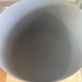 鉢カバー おしゃれ 大型 軽量 10号 8号 KONTON コントン フェルム レギッド 丸型 屋内 室内 高級 北欧 モダン ナチュラル 観葉植物用 多肉植物 サボテン 特大 底穴なし スチール 玄関 リビング インテリア プランター 深型 アイボリー ブラック グリーン