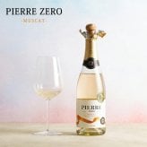 ノンアルコールスパークリングワイン ピエールゼロ ミュスカ 750ml 1本〜12本選べる フランス産 やや辛口 モクテル 業務用 パーティー 休肝日 ベース ワインテイスト飲料 0％ 本格泡飲料 パーティー 食事に合う 高級感 お祝い