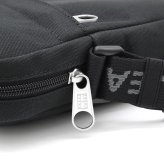 トミーヒルフィガー トミージーンズ クロスバッグ TOMMY HILFIGER TOMMY JEANS ショルダーバッグ クロスボディ 1.6L 斜め掛け ユニセックス メンズ レディース AM0AM13710 BDS 【ラッピング無料 誕生日 お祝い プレゼント ギフト 贈り物】 送料無料