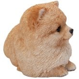 置物 woobia ウービア 犬 ポメ リラックスポメラニアン 茶 幅15cm 伏せ 小型犬 寝そべり リアル 本物そっくり イギリス生まれ 職人手彩色 縁起物 戌年 玄関 インテリア 新築祝い 引っ越し祝い 開店祝い 出産祝い 誕生日 お祝い ギフト プレゼント 犬好き ポメラニアン好き