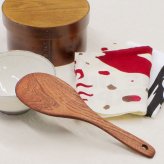 しゃもじ キッチンツール 調理器具 21.7cm かわいい ごはん 業務用 ナチュラル オシャレ 吊り下げ 寿司 木製 北欧 持ち手 木 杓文字 軽い シンプル モダン キッチン雑貨  お釜に優しい おしゃれ