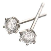 Pt900 プラチナ 計0.2ct 一粒 ダイヤモンド ピアス 天然ダイヤ スタッドピアス レディース 華奢 シンプル ギフト プレゼント ラッピング 誕生日 記念日 クリスマス 妻 彼女 女性 20代 30代 40代 50代 オフィス
