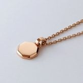ネックレス レディース 刻印 大人 ブランド シンプル ステンレス つけっぱなし 金属アレルギー対応 オクタゴン 八角形 プレート サージカルステンレス ローズゴールドカラー クリスマス 誕生日 記念日 母の日 プレゼント テラグラティア Terra-gratia【lstn038rg】単品
