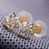 ダイヤモンドピアス K18 0.3ct H&C イエローゴールド フラワーモチーフ ピアス ダイヤ 鑑別カード付 18金 花型 揺れる ジュエリー ギフト レディース