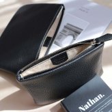【ポーチL】父の日 母の日 誕生日 名入れ ギフト プレゼント クリスマス 日本製 ホワイトデー バレンタイン 結婚記念日 記念日 結婚祝い 就職祝い 入学祝い 卒業祝い 退職祝い 還暦祝い 出産祝い お返し お礼 お祝い 御祝い 新生活 成人祝い 昇進祝い 送別会 贈り物 女性 男性 彼女 妻 送料無料 友達 20代 30代 40代 50代 彼氏 人気 おしゃれ 本革 ポーチ