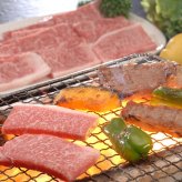 三重「霜ふり本舗」松阪牛 網焼・焼肉 (1870009) [お中元][お歳暮] ※送料無料(北海道・沖縄・離島への配送不可)