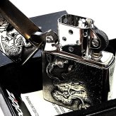 ZIPPO 守護龍 ライター 龍 大型メタル貼りドラゴン ジッポ クロームイブシバレル 和柄 竜 アンティーシルバー 日本 縁起物 おしゃれ かっこいい 銀 メンズ 渋い ギフト 龍彫刻 プレゼント
