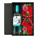 翠 SUI お酒 酒 サントリー ジン 700ml スピリッツ ギフト プレゼント日品 ソープフラワー フラワーボックス 花 お花 定年退職 還暦祝い 退職祝い 男性 女性 お祝い 古希 喜寿 傘寿 米寿 卒寿 白寿 百寿