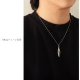 金属アレルギー対応 ペンダントトップ ハワイアンジュエリー 純チタン ペンダントトップ 刻印無料 誕生石 サーフボード　チェーン別売りステンレスより軽く肌に優しい メンズ レディース プレゼント 敬老の日 【品番：TIP326】