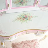 チェア 椅子 ロココ 調 ドレッサー ホワイト おしゃれ 白 姫系 アンティーク調 付き 可愛い ROCOCOアントワネット 新型ドレッサー（スツール付き）(ガラス天板付き） ヨーロピアン 輸入家具 木製 猫脚 新生活