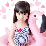 キッズ 水着 女の子 ワンピース ストライプ フリル カラー: レッド／ブルー 身長: 100cm／110cm 子供用 こども ジュニア 女児 かわいい おしゃれ 保育園 幼稚園 小学生 海 プール 水遊び 夏休み レジャー スイムウェア 夏 初夏の準備