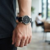 箱なし カシオ 腕時計 メンズ CASIO ブラック シルバー レザー 革ベルト 海外モデル 逆輸入 カレンダー 日付 薄型 シンプル ビジネス 仕事 通勤 就職祝い 誕生日 父の日 プレゼント ギフト 成人 卒業 入学