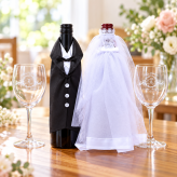 名入れ SXX ウエディングギフト ペア酒セット 島根ワイナリー MARIE マリエ 600ml 赤ワイン・白ワイン 新郎新婦洋装ボトル & おまかせワイングラス 2点 布張りBOX入り / プレゼント ギフト 夫婦 結婚 新婚 記念 祝い パーティー 紅白