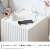 サイドテーブル ナイトテーブル おしゃれ 幅35 高さ40 チェスト キャビネット 収納棚 コーヒーテーブル ミニテーブル 扉収納 棚 可動棚 コンセント付き 2口 スクエア ミニ サイド ソファサイド コンパクト スリム 新築祝い 引越し祝い