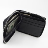 モンテスピガ　monte SPIGA　ラウンドファスナー 二つ折り財布　MOSMSP701BK　ブラック　黒　シュリンクレザー　牛革　ジップアラウンド ウォレット