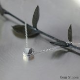 ストーン モチーフ シルバー ネックレス ペンダント 40cm レディース プチ シンプル 丸 つけっぱなし 普段使い 幸せ 幸福 お守り ジュエリー sv925 記念日 誕生日 petit