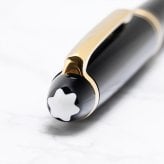 【2年間メーカー国際保証付】モンブラン MONTBLANC シャーペン ツイスト式  シャープペンシル 0.5mm マイスターシュテュック クラシック ブラック×ゴールド 132456(12746) 筆記具 文房具 高級 ※紙袋別売り 送別会 誕生日 お中元 還暦祝い 結婚祝い 結婚式 名入れ 息子 娘 高級 名入れギフト 文房具 父の日 母の日 即日発送 成人祝い
