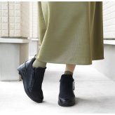 MUUM ムーム ミドルカットスニーカー 靴 レディース ストレッチニット 厚底 ボリューム ウエッジソール ロゴ 立体的 ファスナー ラウンドトゥ 誕生日 結婚記念日 母 妻 祖母 娘 父 夫 祖父 息子 友達 親戚 兄弟 父の日 母の日 クリスマス ホワイトデー 卒業 入学 バレンタインデー ラッピング ギフト
