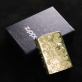 Zippo ライター ジッポライター 愛煙家 喫煙 真鍮 ブラスサテーナ #204 レギュラータイプ スクロール プルメリア 5面手彫り ハワイアンジュエリー ブランド かっこいい おしゃれ BY THE SEA バイザシー 彼氏 夫 男性 メンズ 誕生日 プレゼント ハロウィン 【品番：FL102B】