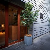 観葉植物 造花 ベンジャミン BROWN 全高約210cm 大型 フェイクグリーン 高級 本物そっくり リアル おしゃれ インテリア 人工観葉植物 アーティフィシャルグリーン 自然樹形 オフィス 店舗 ホテル 開店祝い 室内 リビング 玄関 風水 ベンジャミナ
