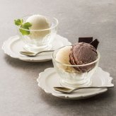 お歳暮・冬ギフト 乳蔵 冬の濃厚アイスクリーム3種12個 (110133) ※送料無料(北海道・沖縄・離島への配送不可)
