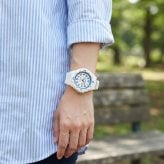カシオ 腕時計 メンズ レディース キッズ 子供 ホワイト 白 ブルー アナログ 海外モデル 逆輸入 100m防水 チプカシ 曜日 日付 軽量 スポーツ 学生 中学生 高校生 誕生日 プレゼント CASIO 収納ケース付き 成人 卒業 入学