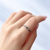 Rve〈レーヴ〉夢をまとうシェルリング｜刻印可能｜ブラック サージカルステンレス 金属アレルギー対応 結婚記念日 夫婦ペア 無料ラッピング ジーラブ 女性ギフト 【sk-16】 ジーラブ