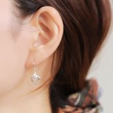 ハワイアンジュエリー ピアス オープンハート プルメリア シルバー925 ジルコニア フックピアス 揺れる ぶら下がり 金属アレルギー対応 樹脂フック イヤリングにパーツ交換可能 彼女 妻 女性 レディース 誕生日 プレゼント ハロウィン 【品番：SE51401】