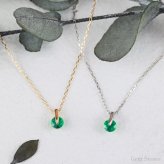  エメラルド プチ ネックレス 18金 プラチナ  一粒 一石 シンプル ペンダント レディース プチネックレス 華奢 デザイン K18 Pt900 誕生石 5月 記念日 彼女 プレゼント ギフト