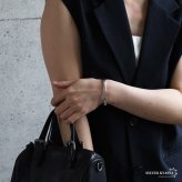 ステンレス ニュアンスバングル ウェーブ カーブ メタルブレスレット ゴールド 18KGP シルバー 腕輪 シンプル こなれ感 お洒落 人気 華奢 重ね付け 細身 高級感 レディース 女性 金属アレルギー対応