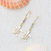 ハワイアンジュエリー ゴールド ピアス ホヌ イエローゴールド ピアス 誕生石 選べる 幸せ運ぶホヌピアス フックピアス 揺れる 片耳(1個)購入可 K14 14K 20G ゲージ BY THE SEA バイザシー 彼女 妻 女性 レディース 誕生日 プレゼント ハロウィン 【品番：GE533】