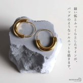 ステンレス ラウンド フープピアス 2カラー レディース バッグ ハンドバッグ 買い物かご モチーフ 丸型 ふっくら 曲線 艶感 大人可愛い おしゃれ 個性的 シンプル カジュアル きれいめ 上品 耳元 両耳用2点セット