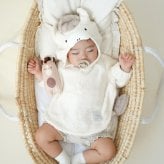 モクモフ（mocmof） なりきり干支ケープ2026 午 | 出産祝い おくるみ ブランケット 赤ちゃん フード付き 十二支 馬 ふわふわ かわいい プレゼント ギフト 贈り物