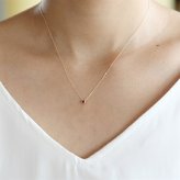 【無料ラッピング】  ヨンドシー 4℃ EAU DOUCE4℃【1月誕生石】K10 イエローゴールド ネックレス ロードライトガーネット ダイヤモンド レディース  ブランド 正規品 新品 ギフト プレゼント 人気 おすすめ 誕生日 記念日 クリスマス 送料無料