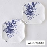 ウェッジウッド ストロベリー ブルーム インディゴ スモールプレート ペア 1053164 wedgwood  取り皿 おしゃれ 14cm 銘々皿 お皿 ブランド 高級 白 陶器 結婚祝い 内祝い 新築祝 誕生日 プレゼント ギフト 電子レンジ 食洗機対応 引き出物 【正規品】